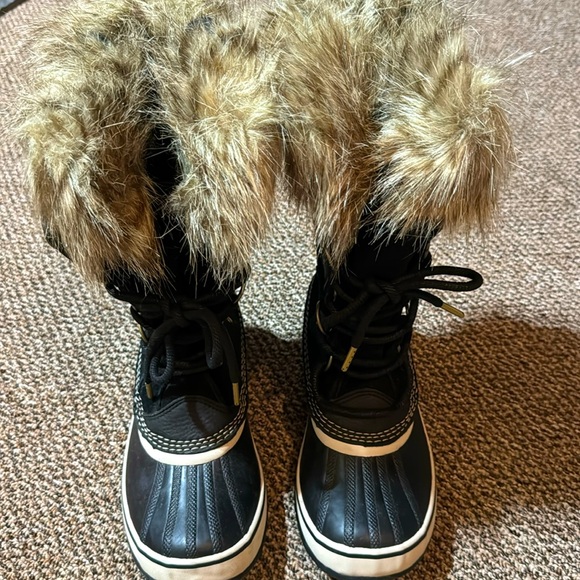Women's Sorel Boots Excellent Condition - Picture 1 of 5